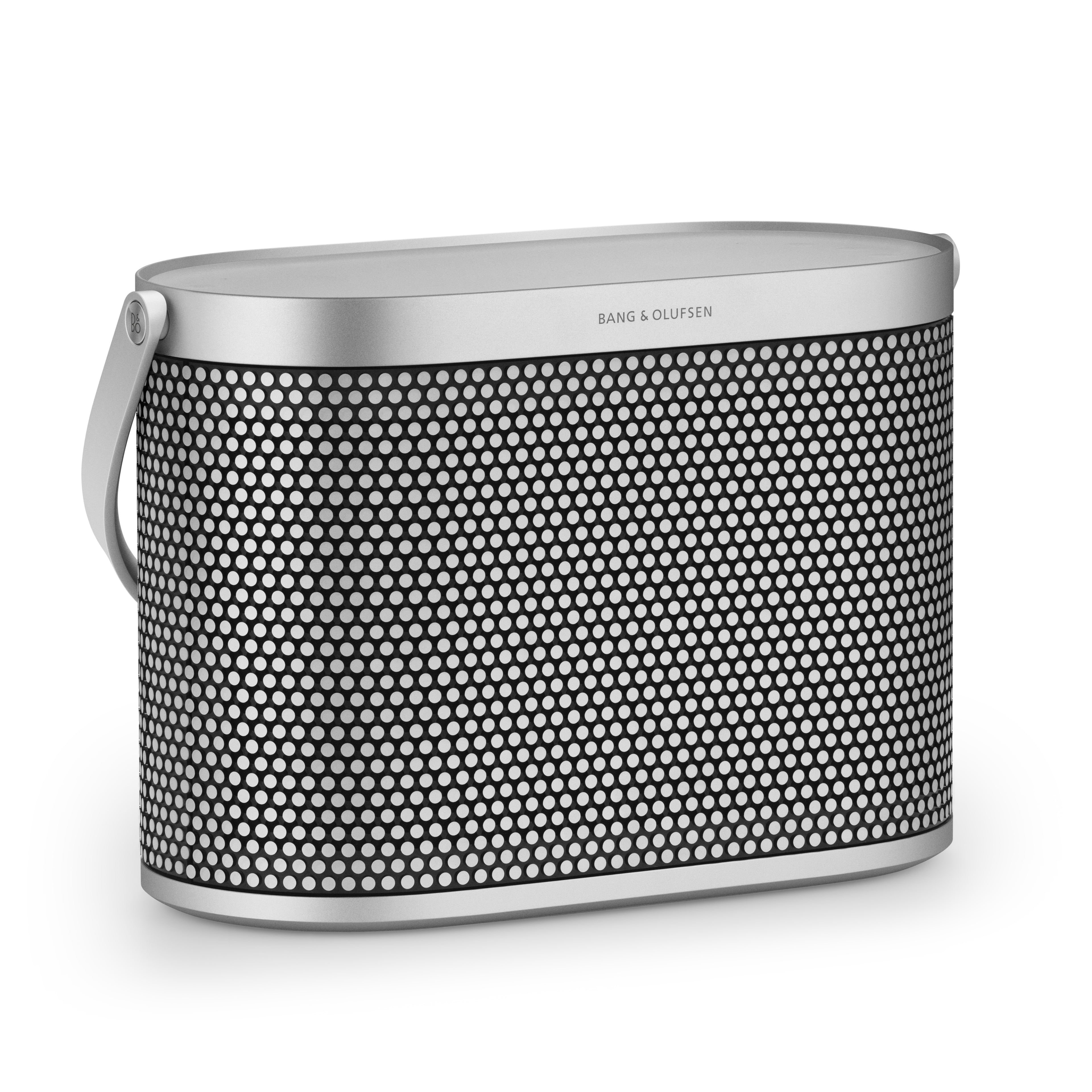 Bang & Olufsen Beosound A5 tragbarer WLAN- und Bluetooth-Lautsprecher in der Edition Spaced Aluminium mit markantem lasergeschnittenem Aluminium-Gitter und massivem Tragegriff.