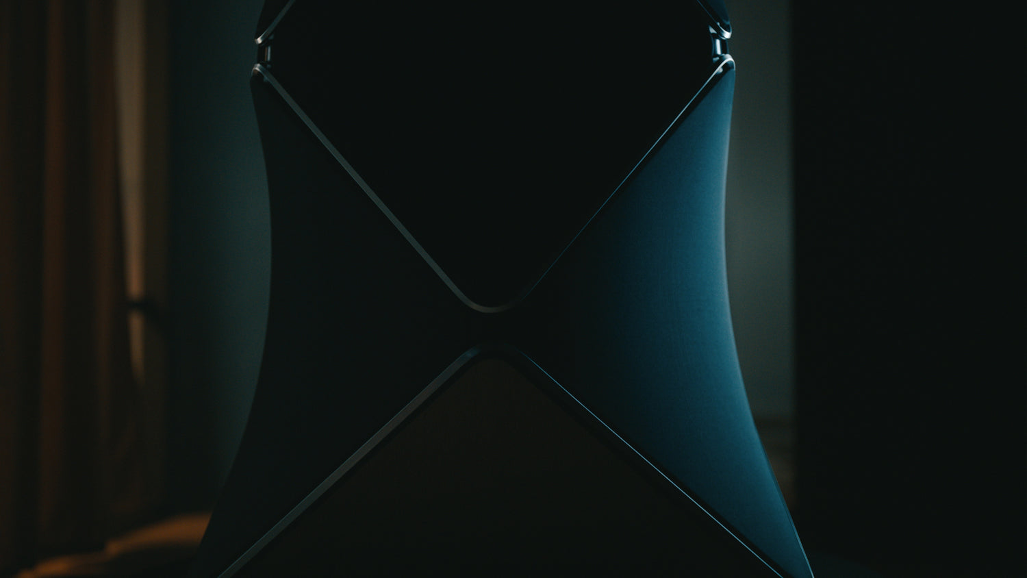 different views of the BeoLab 90