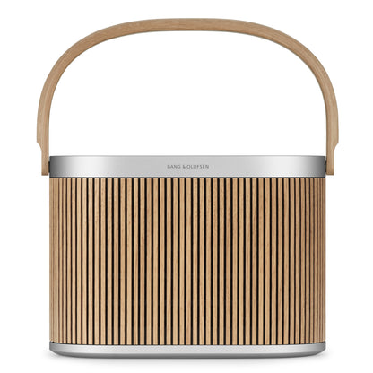 Bang & Olufsen, B&O BeoSound A5 Eichenholz von vorn