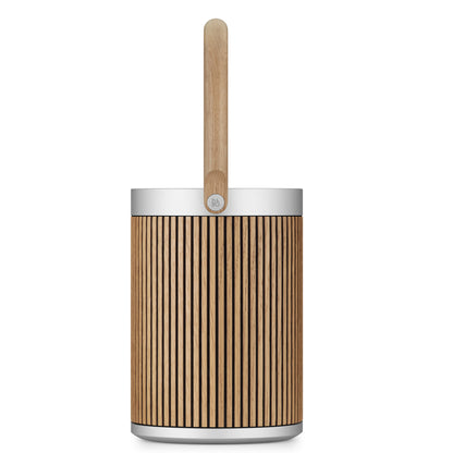 Bang & Olufsen, B&O BeoSound A5 Eichenholz von der Seite